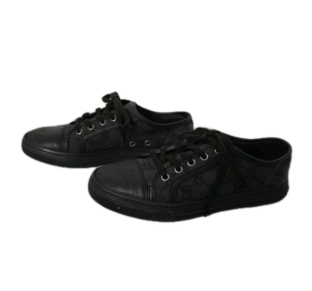 Authentic Gucci GG Supreme Canvas Sneakers Black Low Top EU 37
